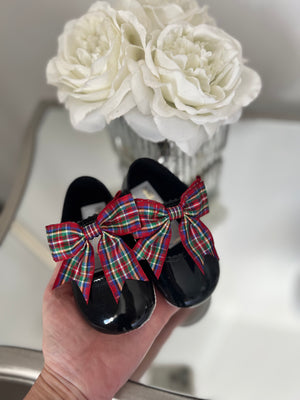 Tartan bow shoes