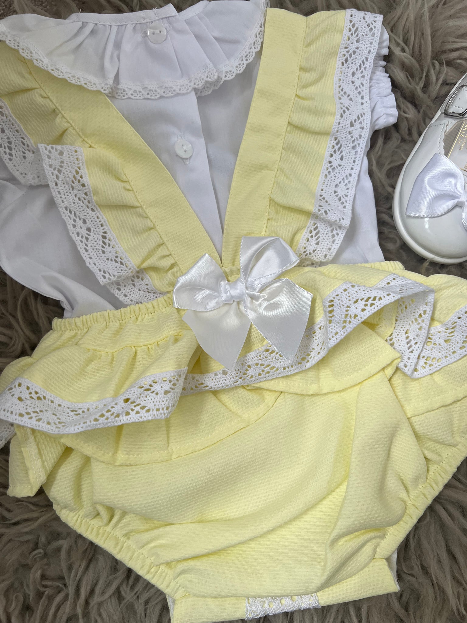 Lemon ruffle bow set