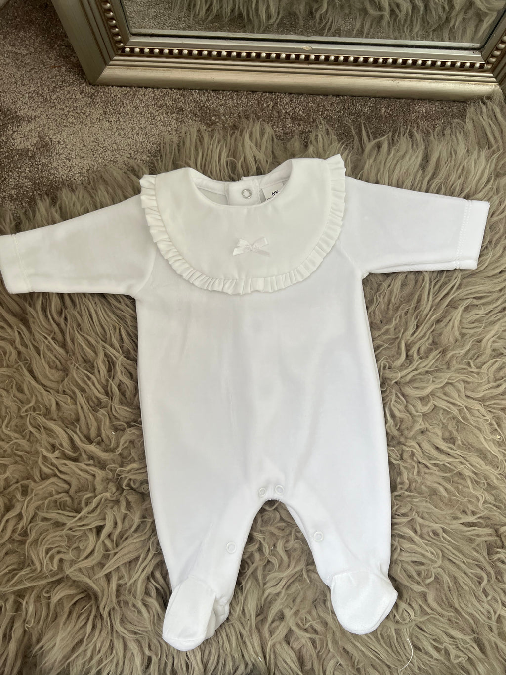 White velour collar sleepsuit