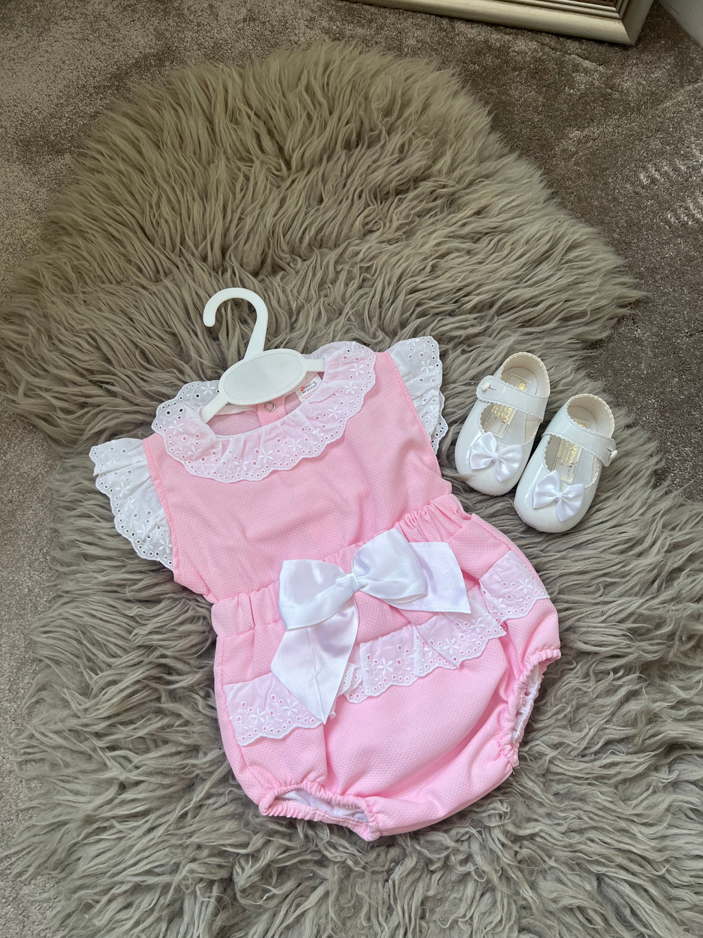 Pink & white 2 piece