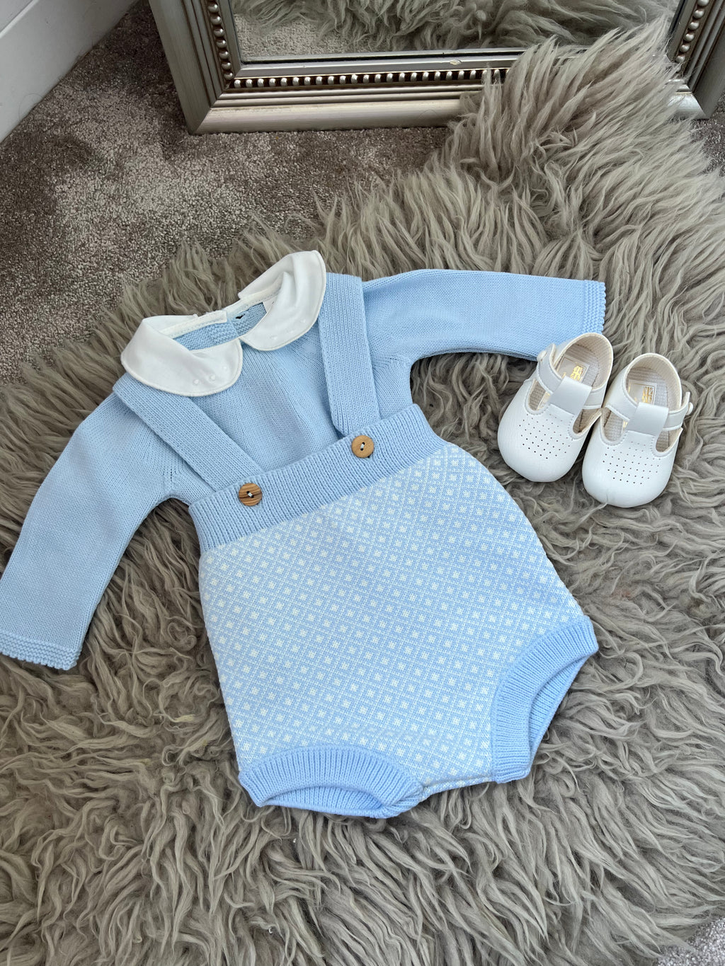 Blue knitted dungaree set
