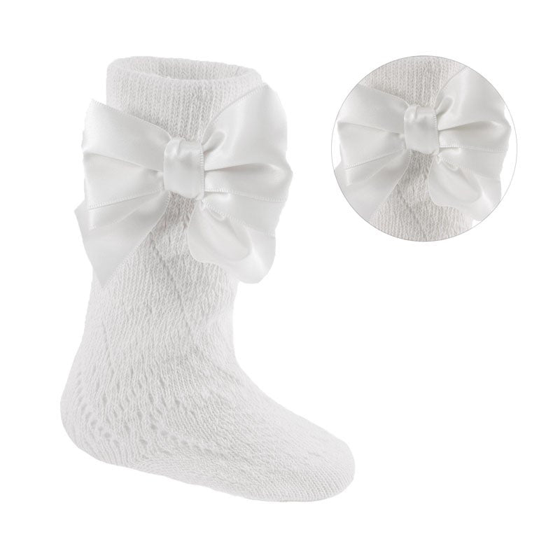 White Pelerine bow socks